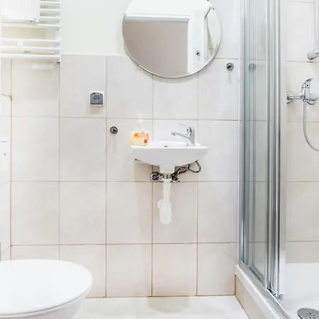 Centrum Ivy Apartman *